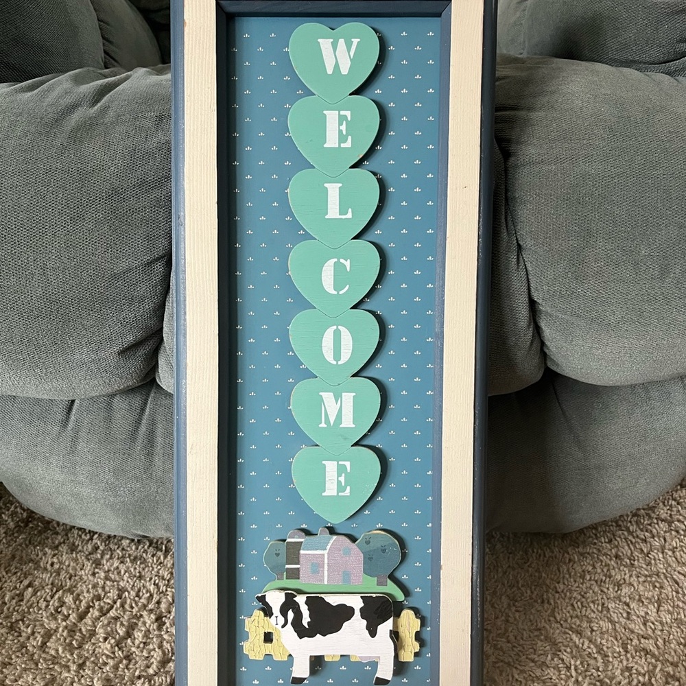 Welcome Heart & Farm Cow Wall Sign - Teal